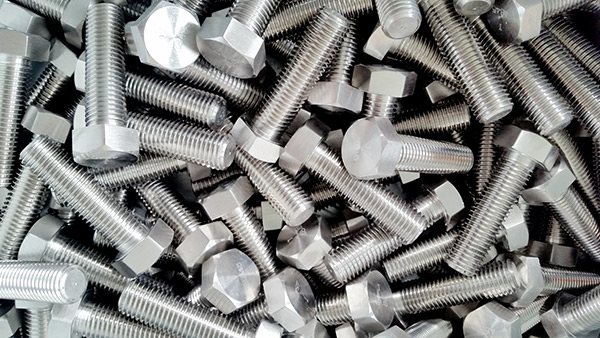 不銹鋼螺栓有哪些種類？選材原則有哪些？有什么特征？